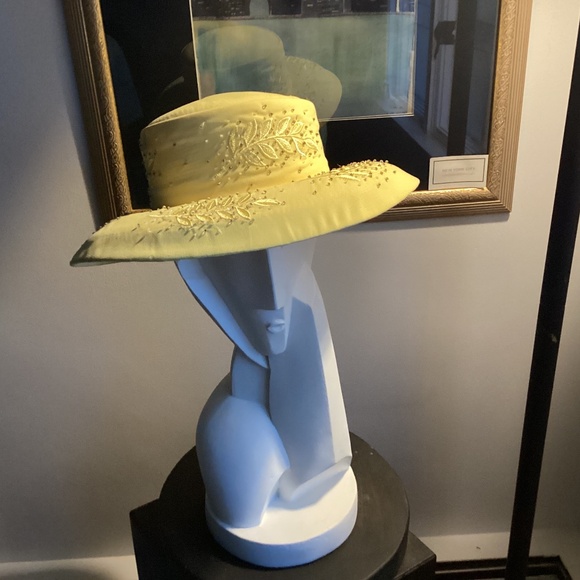 WOMANS HAT MILANO. YELLOW BEADS GALORE. MUST SEE